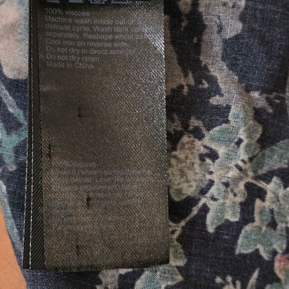 ALL SAINTS Men's Navy Tiger Print Button-Up Shirt Long Sleeve Size XXL - Picture 7 of 11